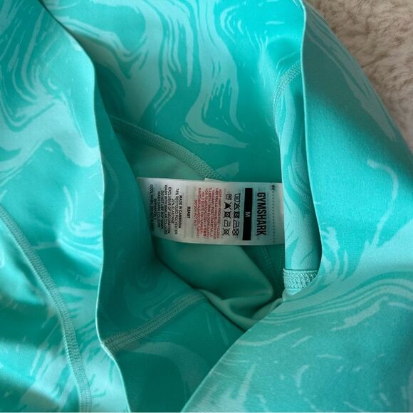 Gymshark Bright Green Booty Scrunch Power Leggings - Picture 7 of 10